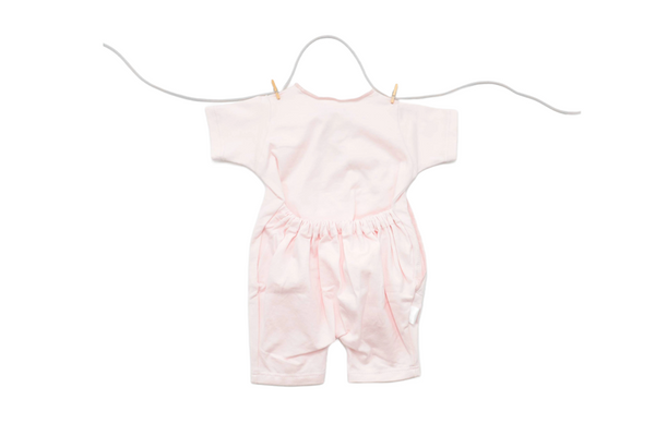 Organic clothing for babies and newborns